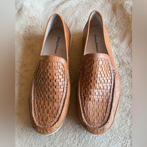Tommy Bahama Taormina Woven Tan Leather Penny Loafers Size 10